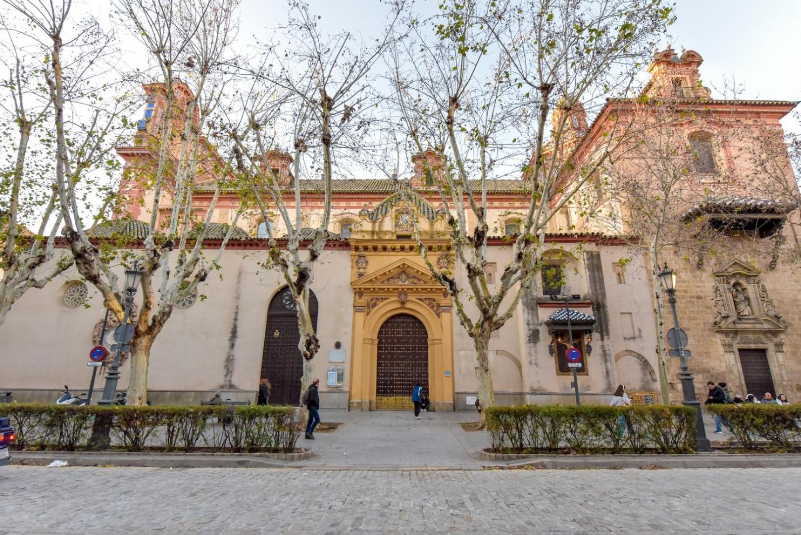 New! Luxury Design With Free Parking Sevilla